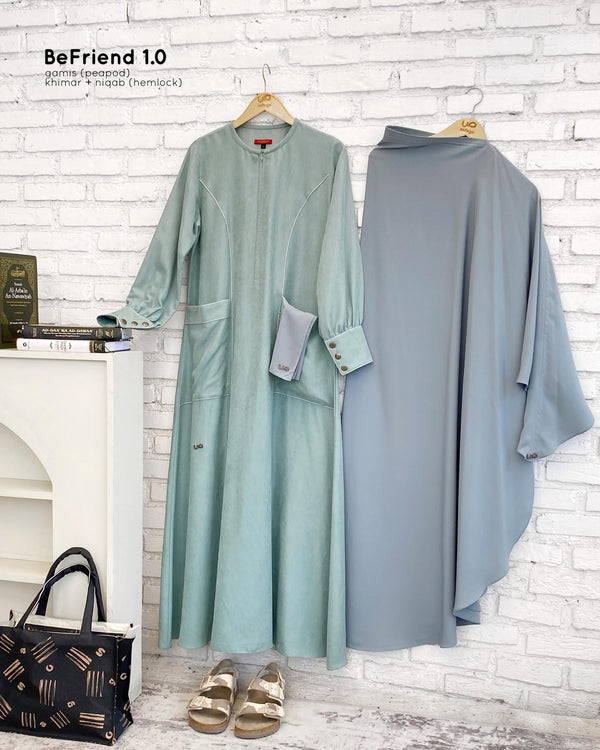 BeFriend 1.0 Shafa Classic Khimar Hemlock