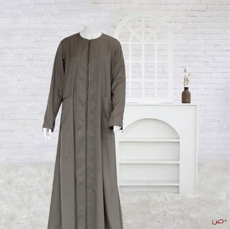 Shafira Abaya Moss