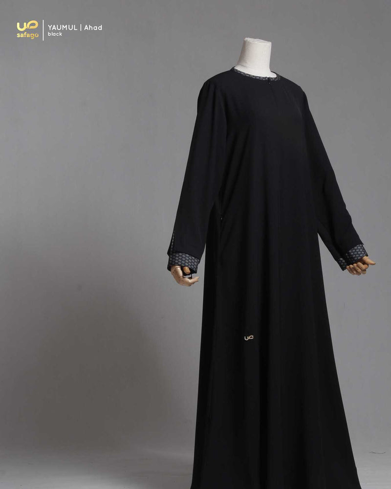 YAUMUL AHAD GOLD GAMIS BLACK