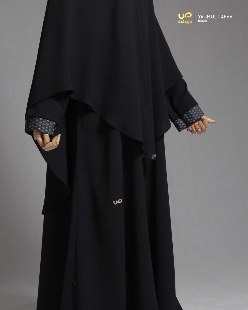 YAUMUL AHAD GOLD KHIMAR BLACK