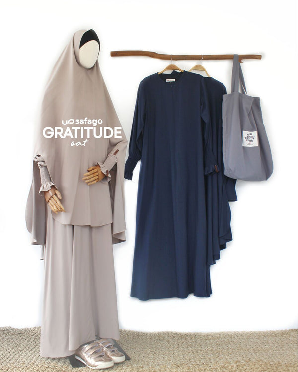 Gratitude Khimar Oat